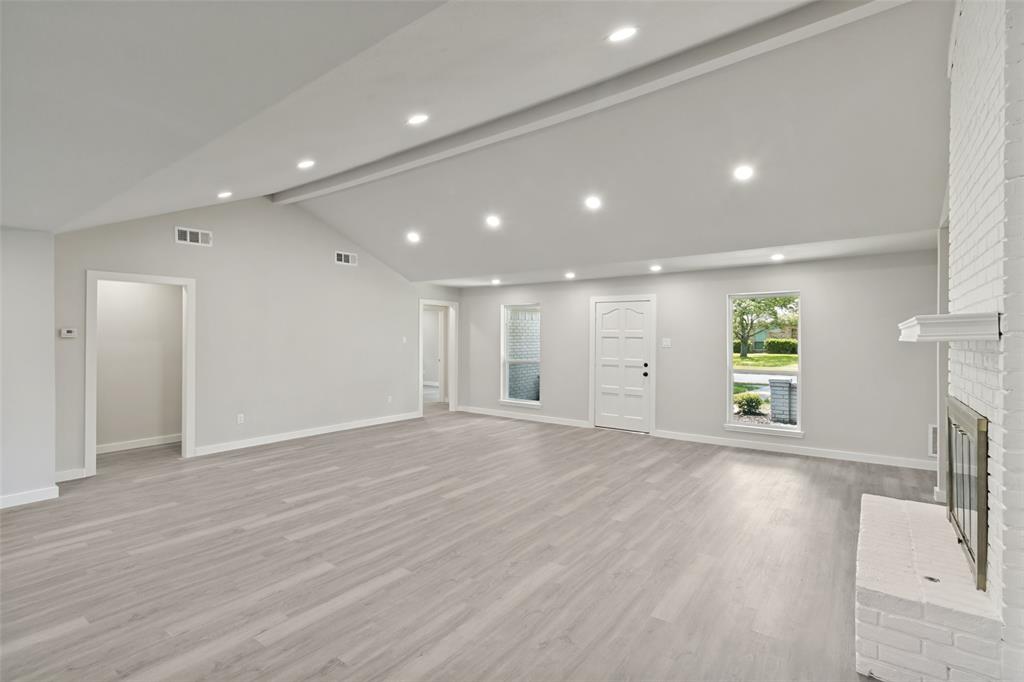 1307 Rusk Drive Richardson, TX 75081 - Photo 4 of 26