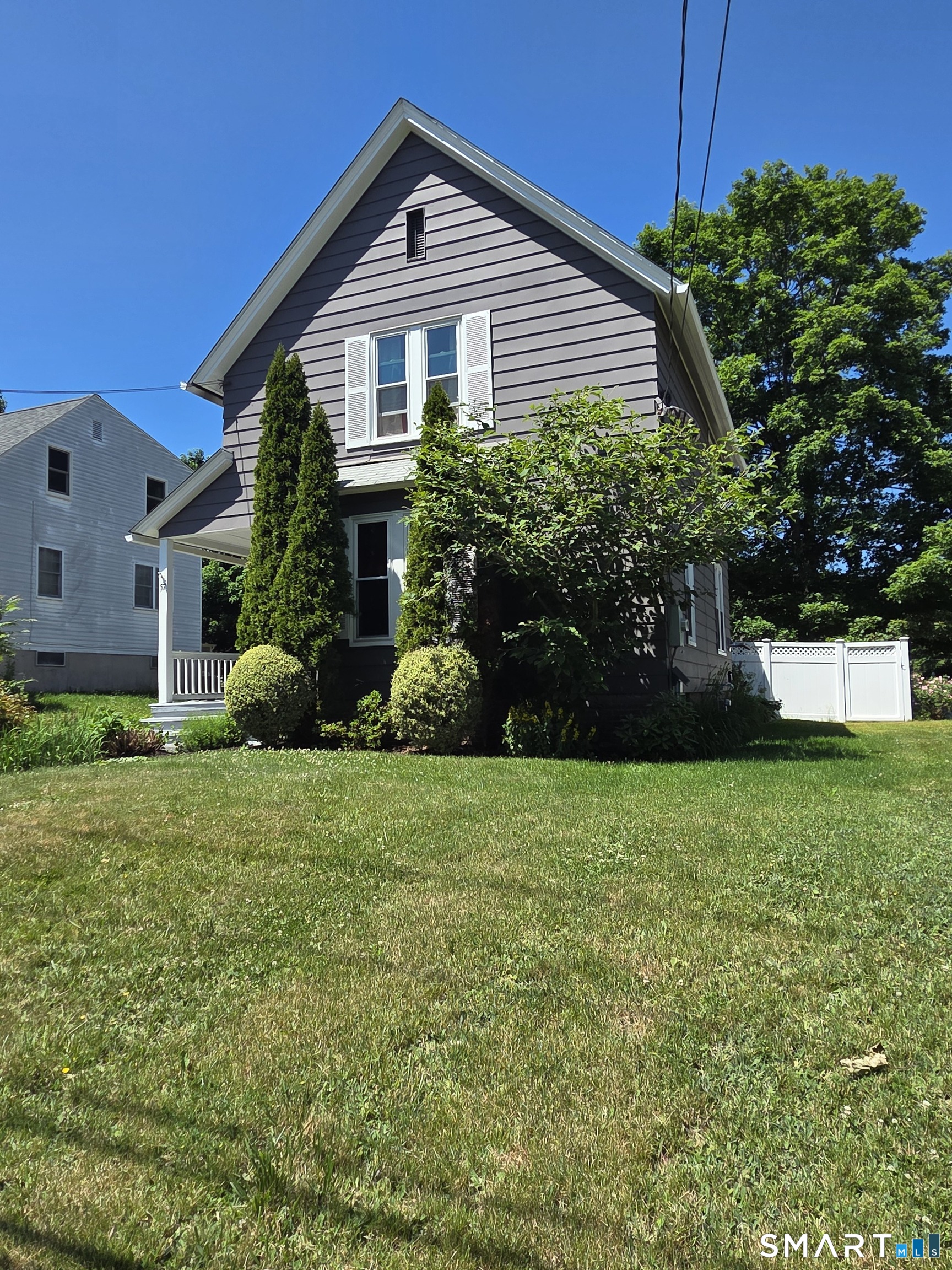 57 Ridge Road Middletown, CT 06457 - Photo 3 of 8