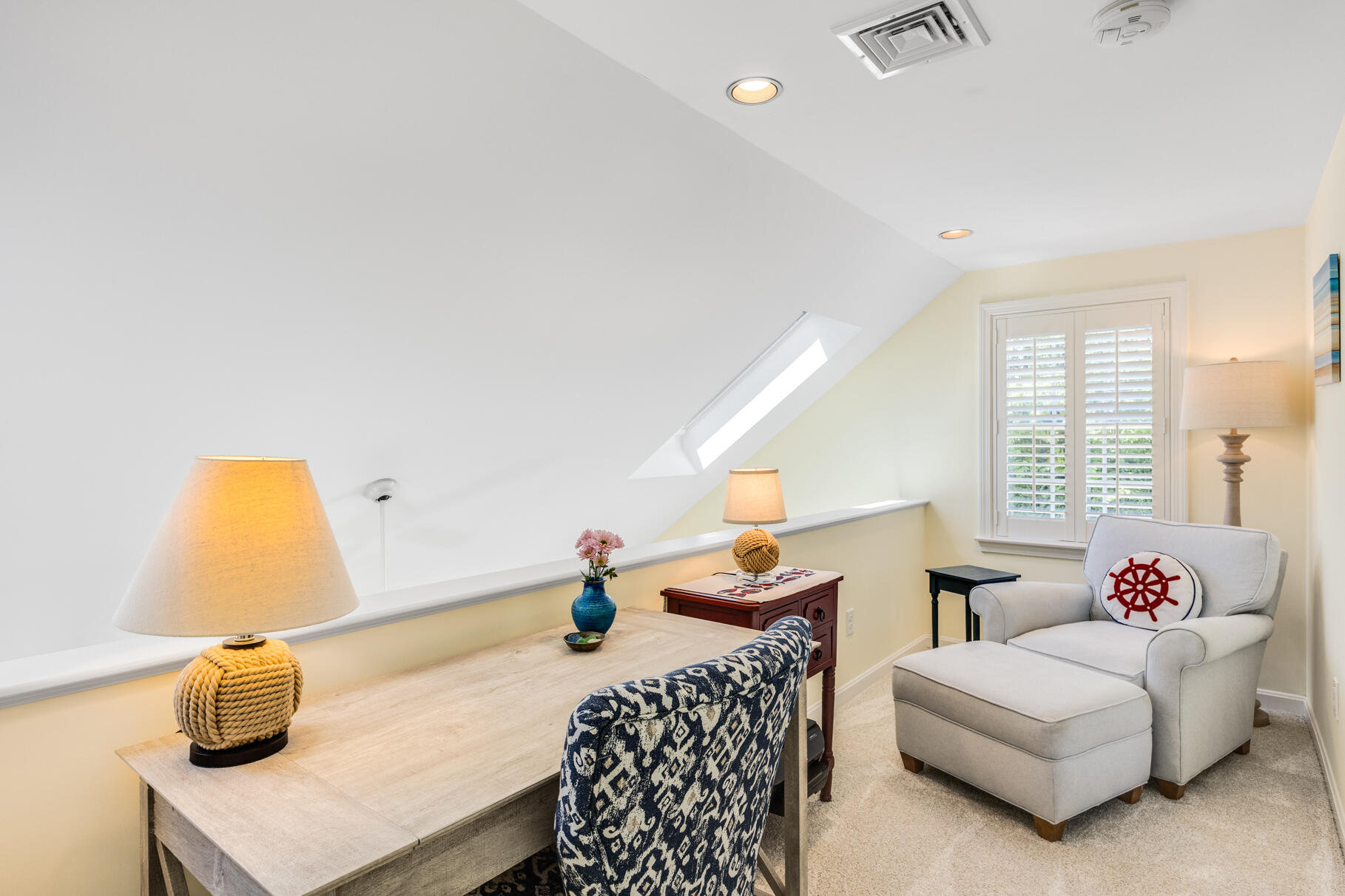 8 Beach Road, Unit 4 Orleans, MA 02653 - Photo 15 of 51 Comfy Loft