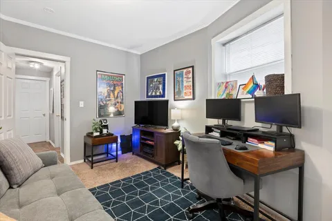 $449,900 | 3124 West Cullom Avenue, Unit 1, Chicago, IL 60618