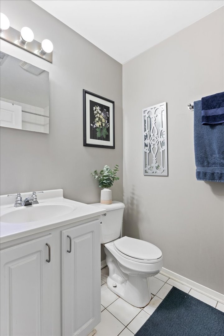 3124 West Cullom Avenue, Unit 1 Chicago, IL 60618 - Photo 9 of 20