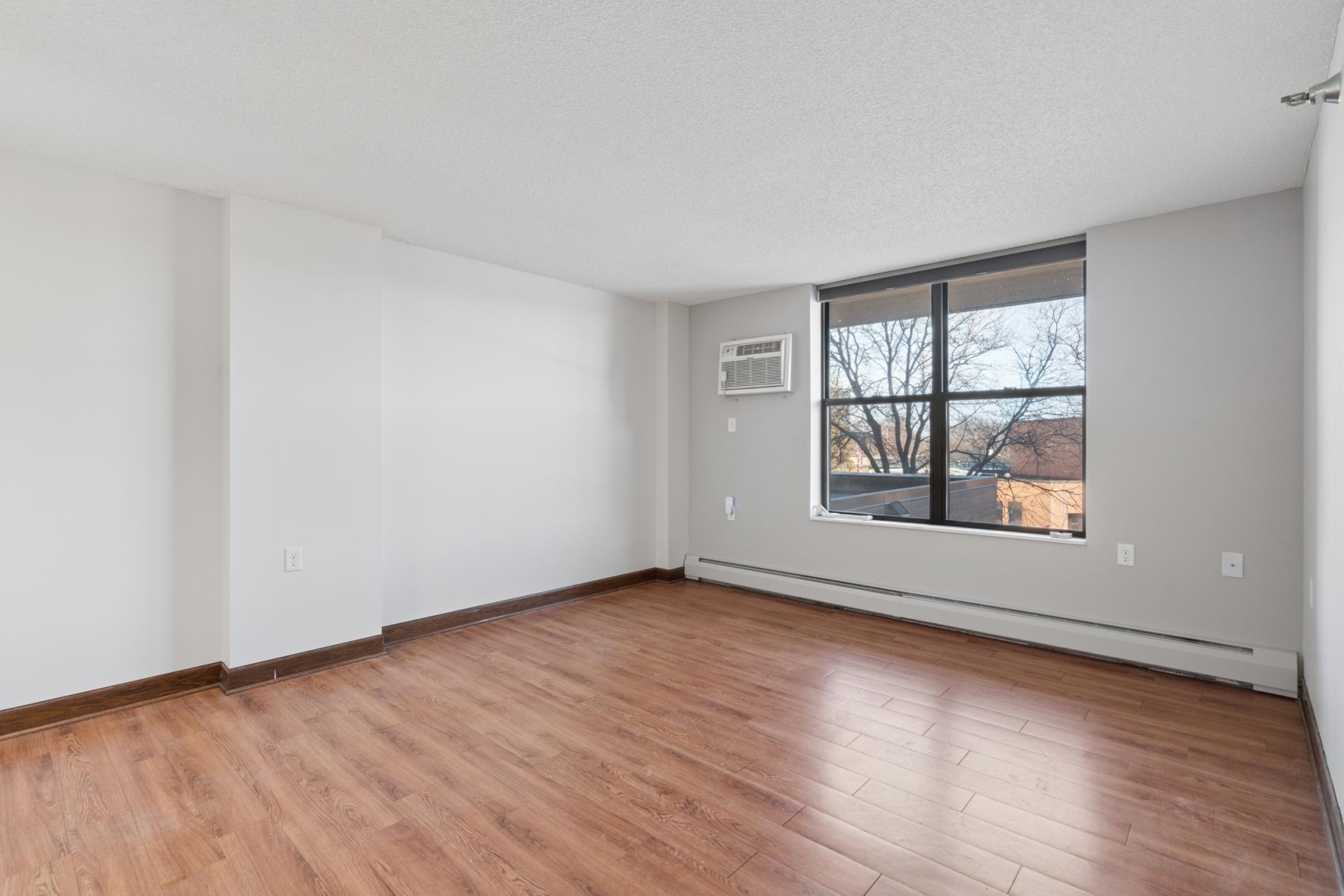 7600 Golden Valley Road, Unit 405 Golden Valley, MN 55427 - Photo 12 of 35