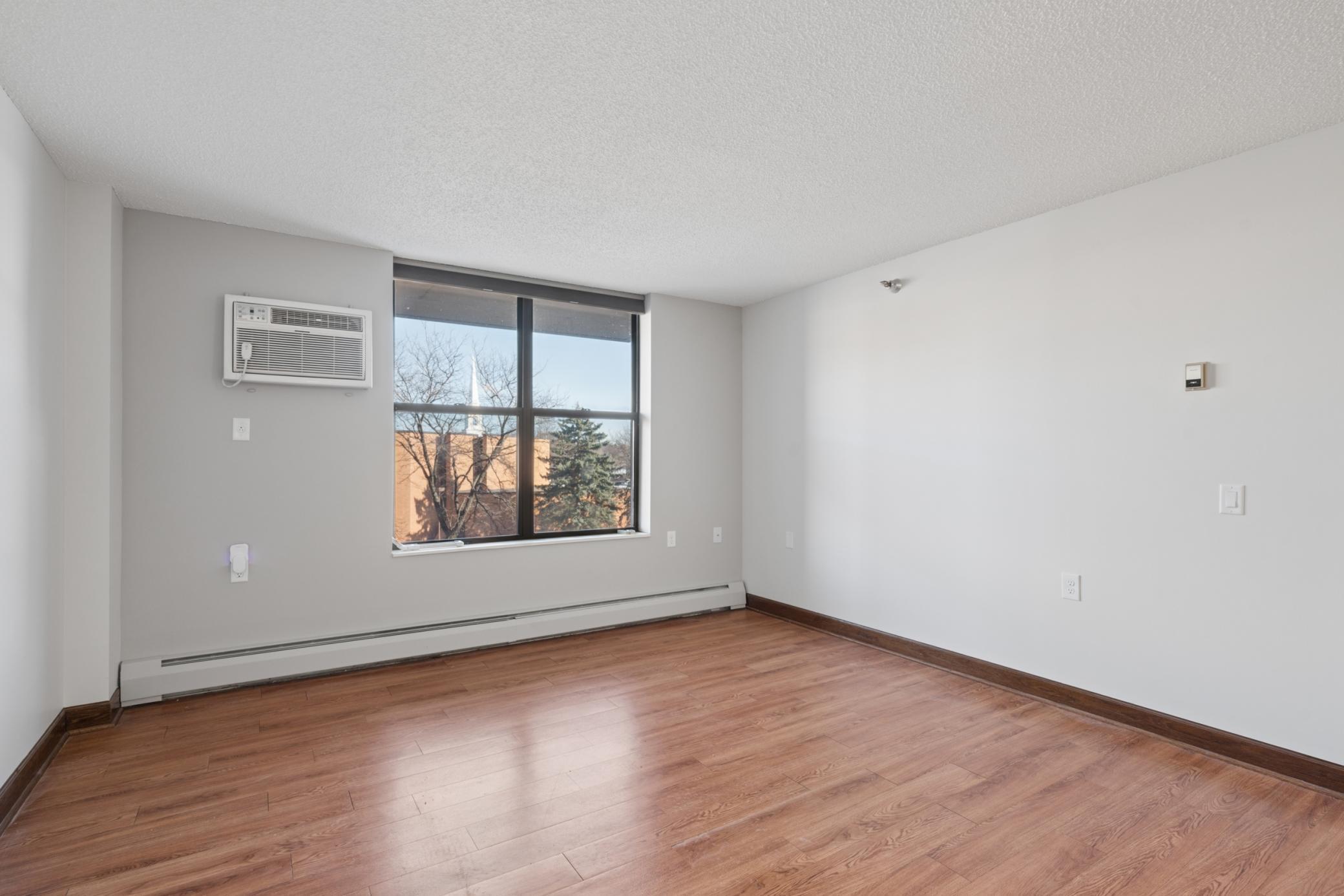 7600 Golden Valley Road, Unit 405 Golden Valley, MN 55427 - Photo 13 of 35