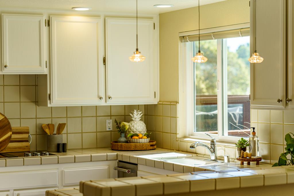 425 Canon Del Sol La Selva Beach, CA 95076 - Photo 13 of 59