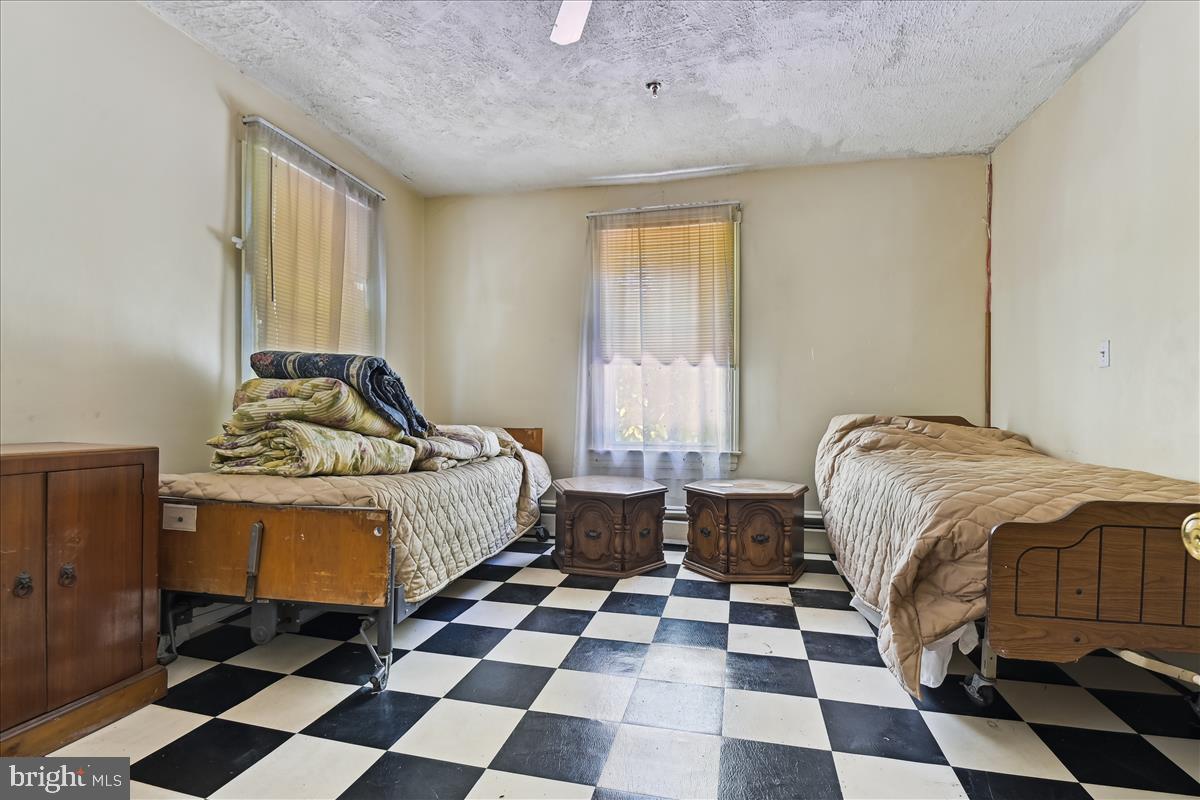 4515 Bowleys Lane Baltimore, MD 21206 - Photo 17 of 37