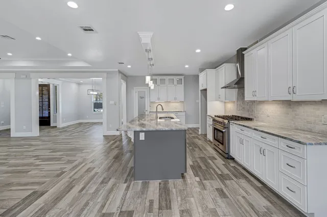 $484,999 | 2711 Constantine Drive, New Caney, TX 77357