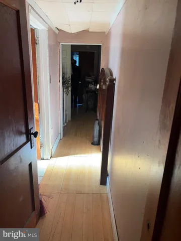 a view of entryway with a hallway