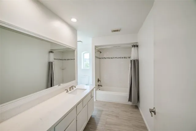 $9,500 | 5527 Fragrant Cloud Court, Houston, TX 77041