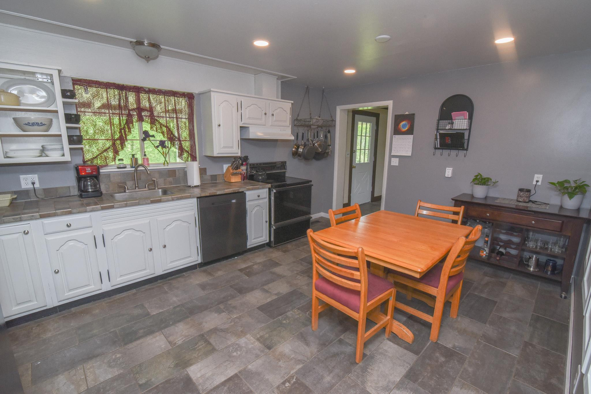 467 Rice Road Covington, KY 41015 - Photo 12 of 43 Gallery Image 12