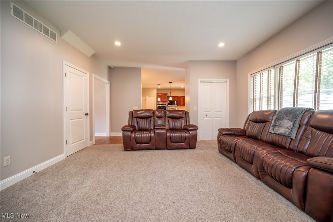899 Upton Road Youngstown, OH 44509 - Photo 22 of 50 Gallery Image 22