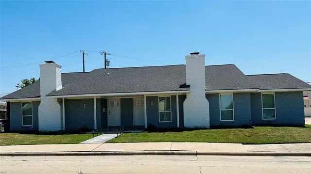 $2,200 | 10022 Glenrio Lane, Dallas, TX 75229