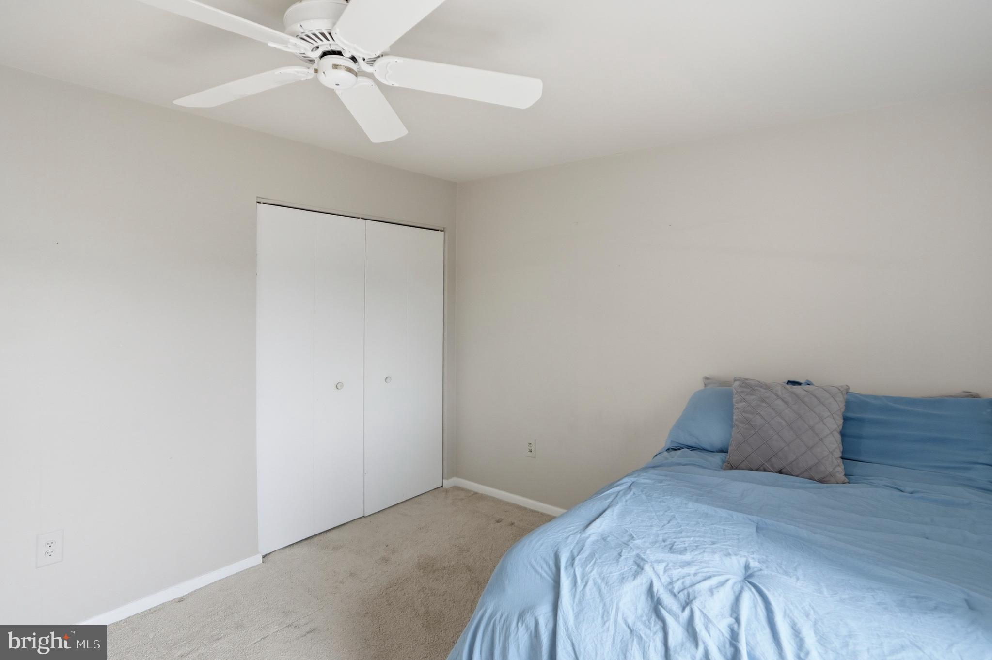 3021 Fallstaff Road, Unit 502B Baltimore, MD 21209 - Photo 25 of 39 a bedroom with a bed and cabinets