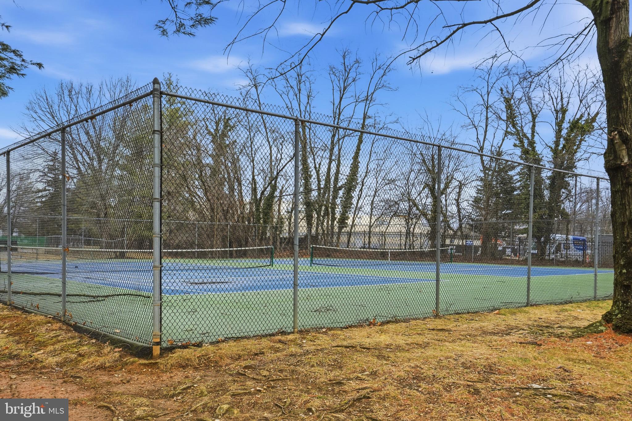 3021 Fallstaff Road, Unit 502B Baltimore, MD 21209 - Photo 38 of 39 a view of a park