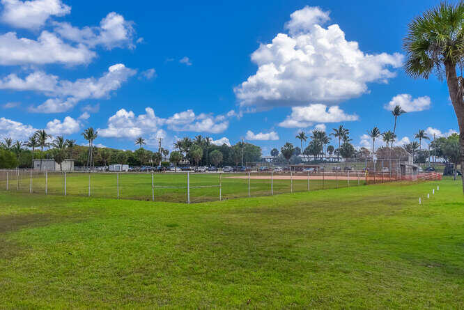 1605 Highway 1, Unit SL8B Jupiter, FL 33477 - Photo 18 of 34 1605 S US Hwy 1 Sealofter 8B-small-021-0