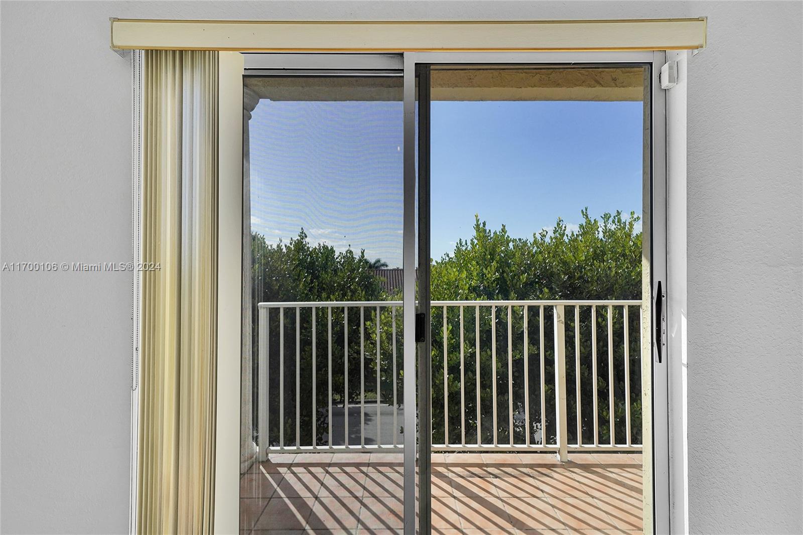 6940 Northwest 179th Street, Unit 3057 Hialeah, FL 33015 - Photo 9 of 32