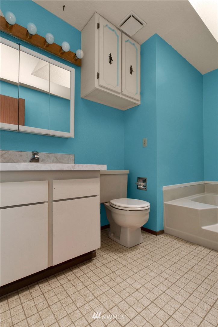 8900 Autumn Line Loop Southeast Olympia, WA 98513 - Photo 17 of 20 Gallery Image 17