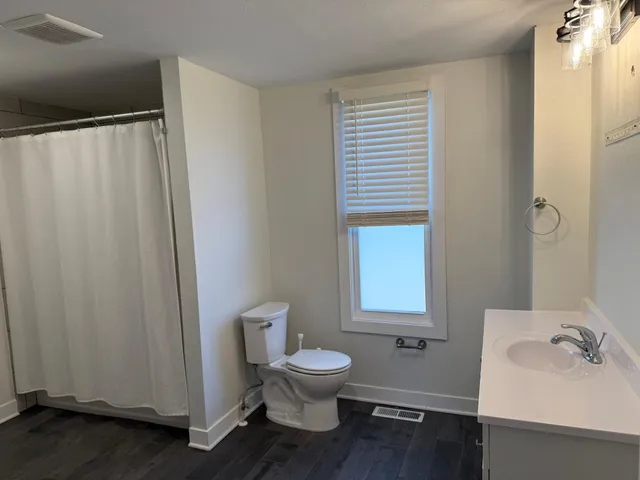 $225,000 | 436 Adams Street Southeast, Hutchinson, MN 55350