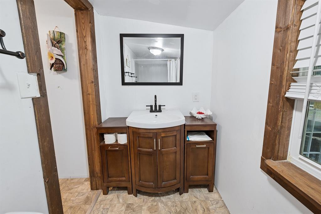 6308 Island Road Melrose, FL 32666 - Photo 15 of 28