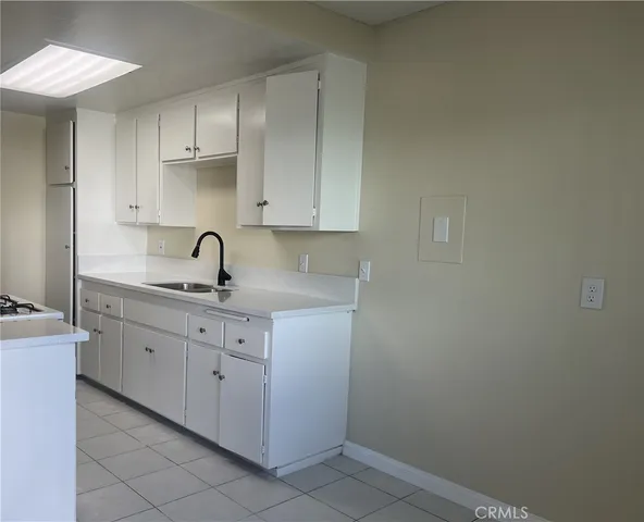 $2,450 | 1452 3rd Street, Unit 9, La Verne, CA 91750