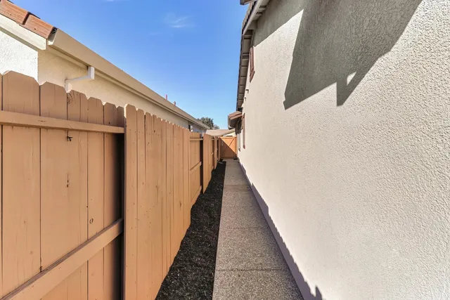 $545,000 | 7820 Barnsley Way, Elk Grove, CA 95757