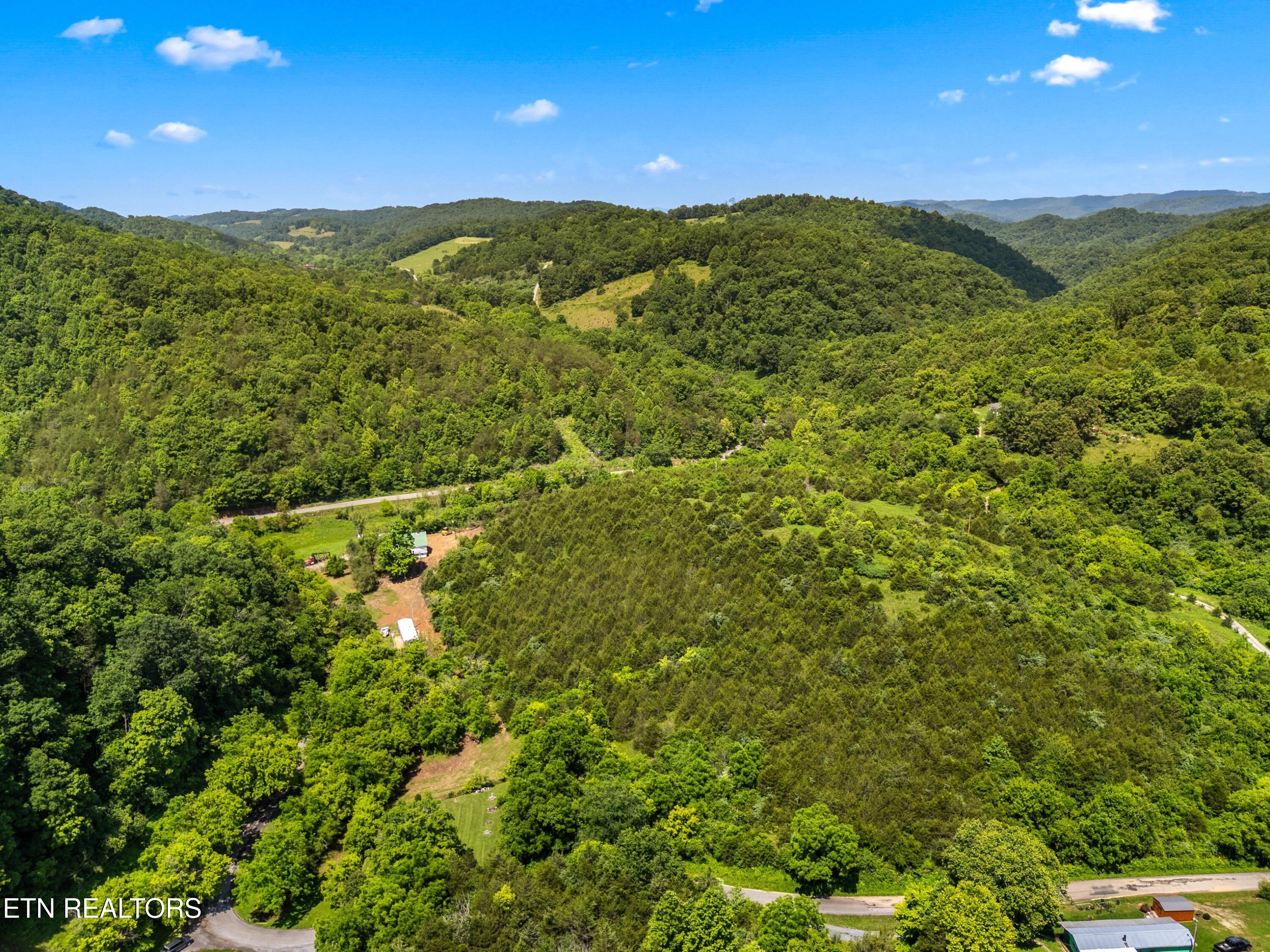 131 Kyle Valley Road Eidson, TN 37731 - Photo 18 of 46 067-111KyleValleyRoad-TN-37731-SMALL