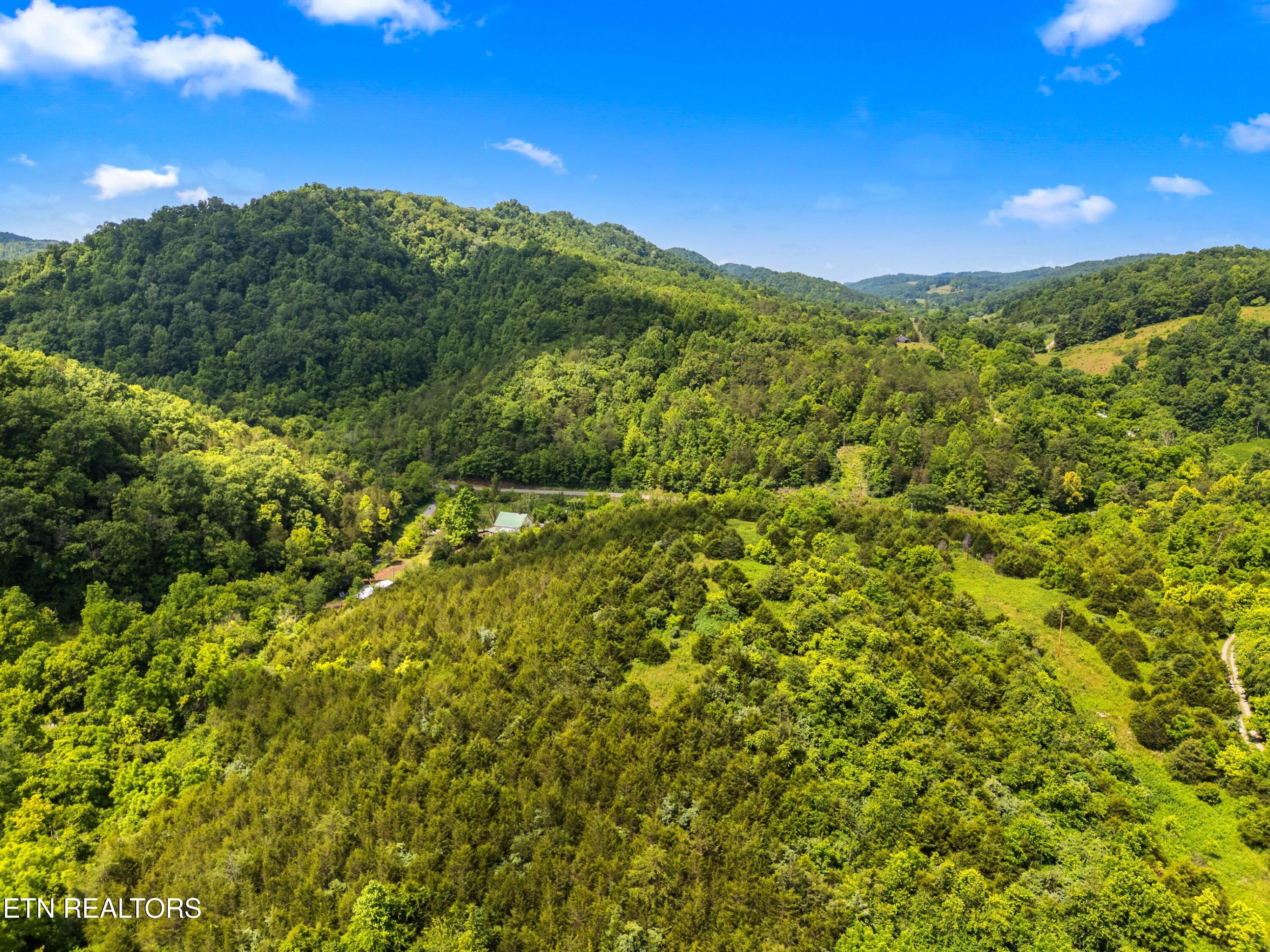 131 Kyle Valley Road Eidson, TN 37731 - Photo 19 of 46 040-111KyleValleyRoad-TN-37731-SMALL