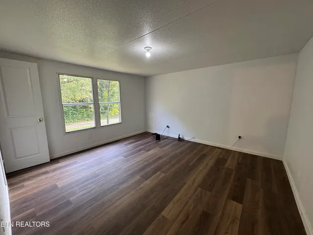 $130,000 | 131 Kyle Valley Road, Eidson, TN 37731