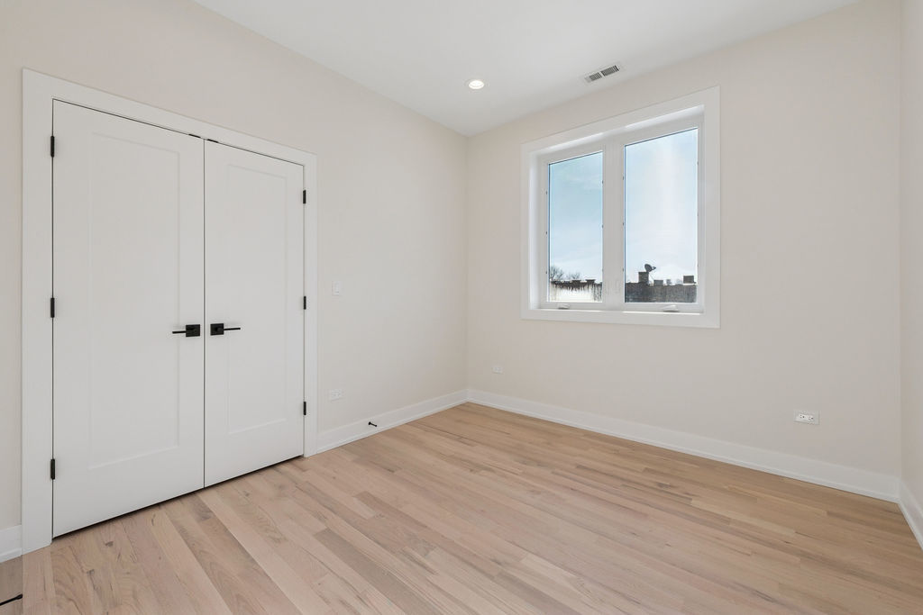 4536 South Prairie Avenue, Unit 1N Chicago, IL 60653 - Photo 13 of 20