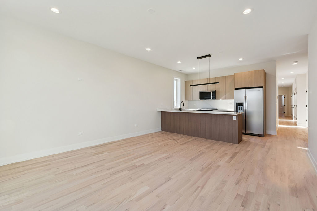 4536 South Prairie Avenue, Unit 1N Chicago, IL 60653 - Photo 10 of 20