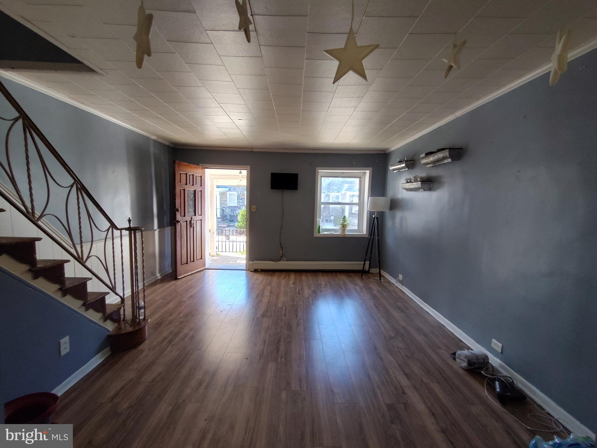 313 Margate Road Upper Darby, PA 19082 - Photo 4 of 17 Living from Dining room
