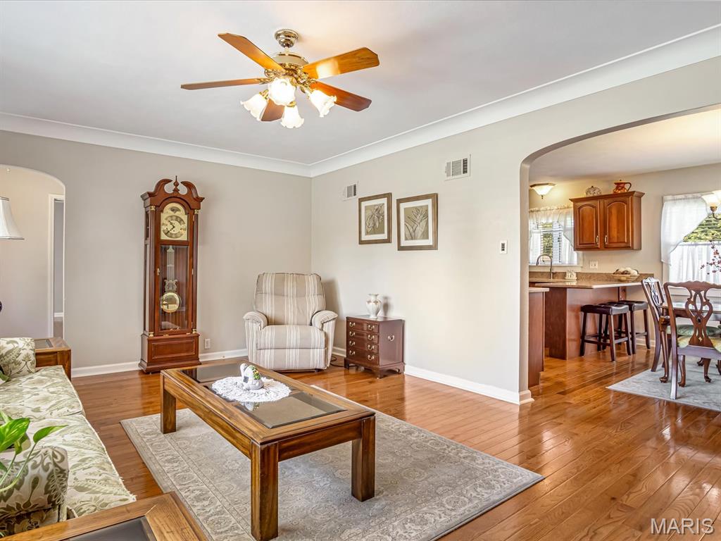 719 Waterloo Drive Waterloo, IL 62298 - Photo 7 of 29