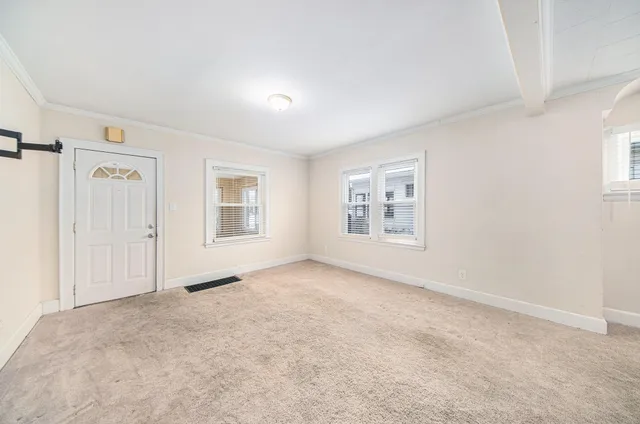 $80,000 | 1110 East North Street, Jackson, MI 49202