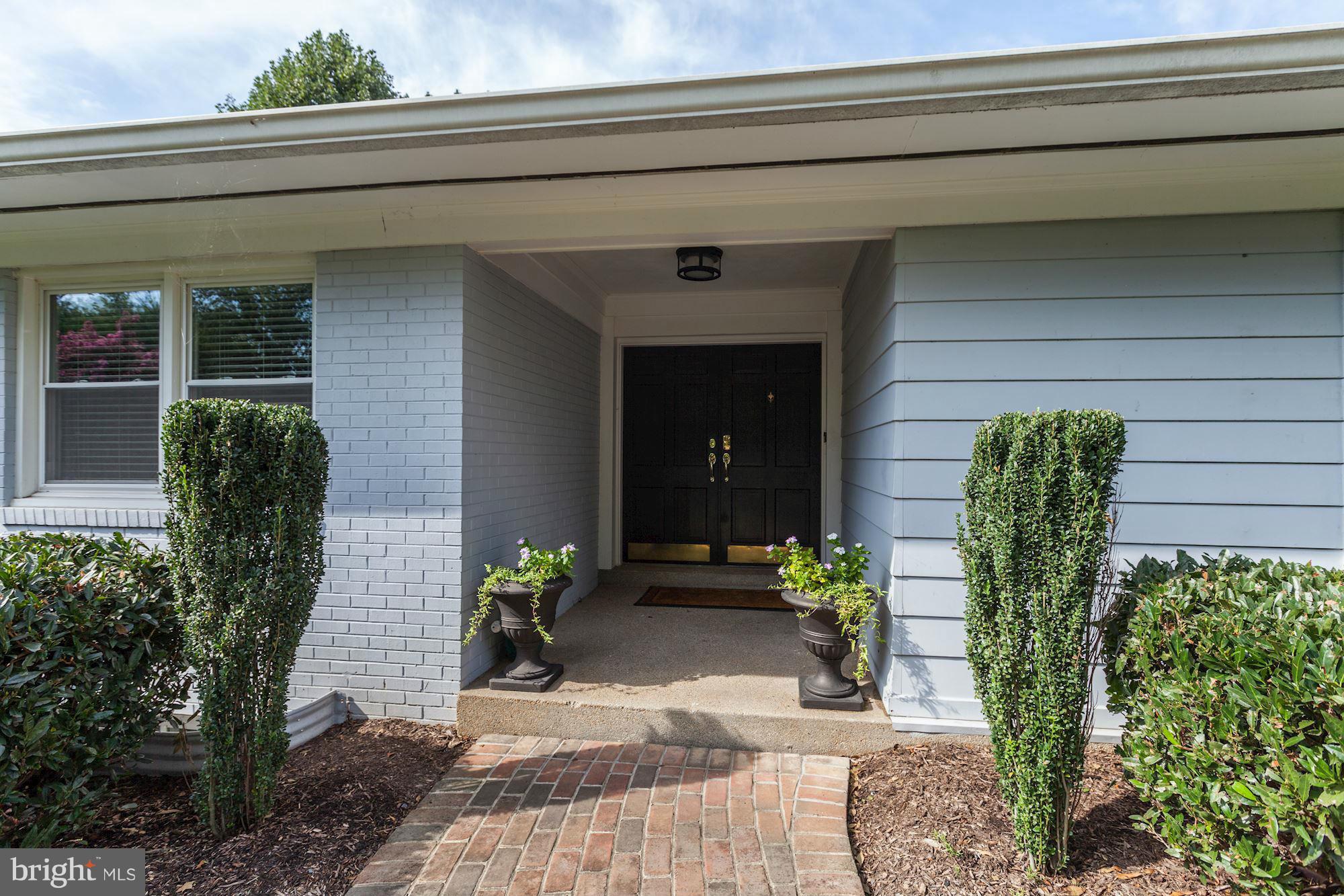 10008 Carter Road Bethesda, MD 20817 - Photo 2 of 30 Exterior (Front)