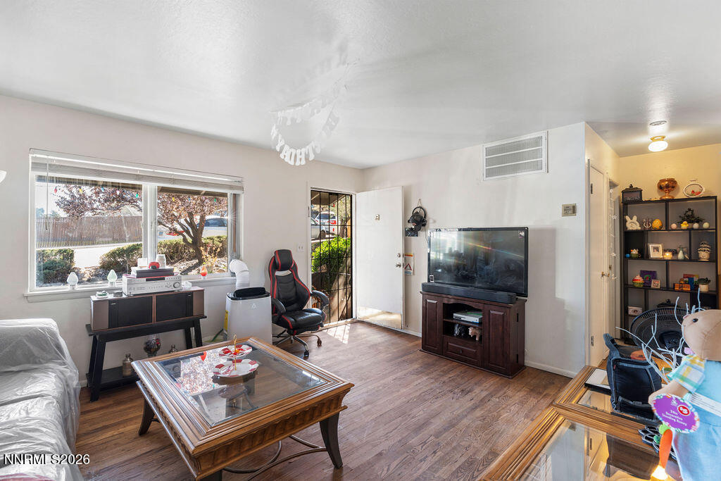 1081 Brinkby Avenue Reno, NV 89509 - Photo 32 of 49 20_1075Brinkby