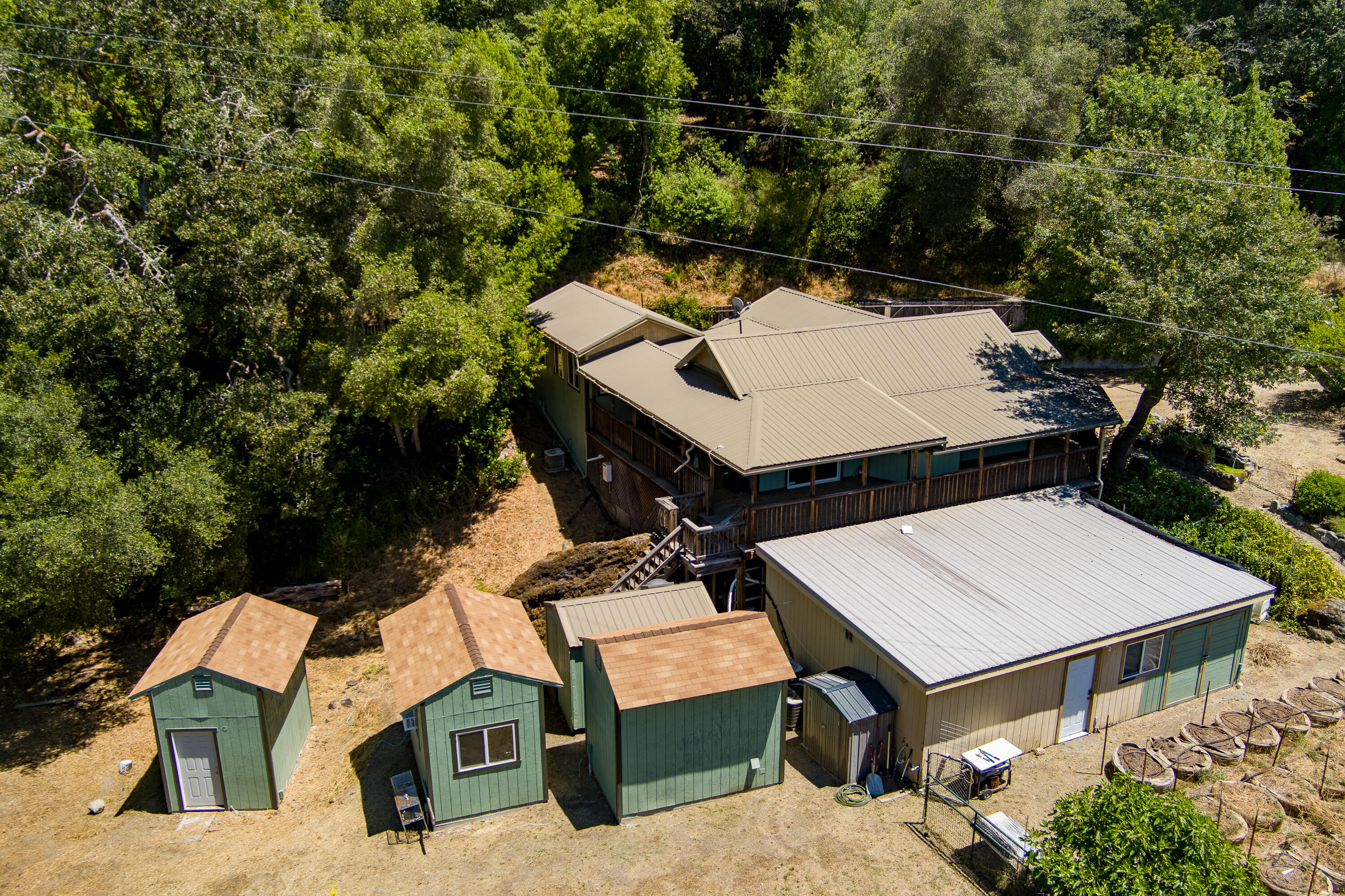 1250 Zenia Bluff Road Alderpoint, CA 95511 - Photo 8 of 73