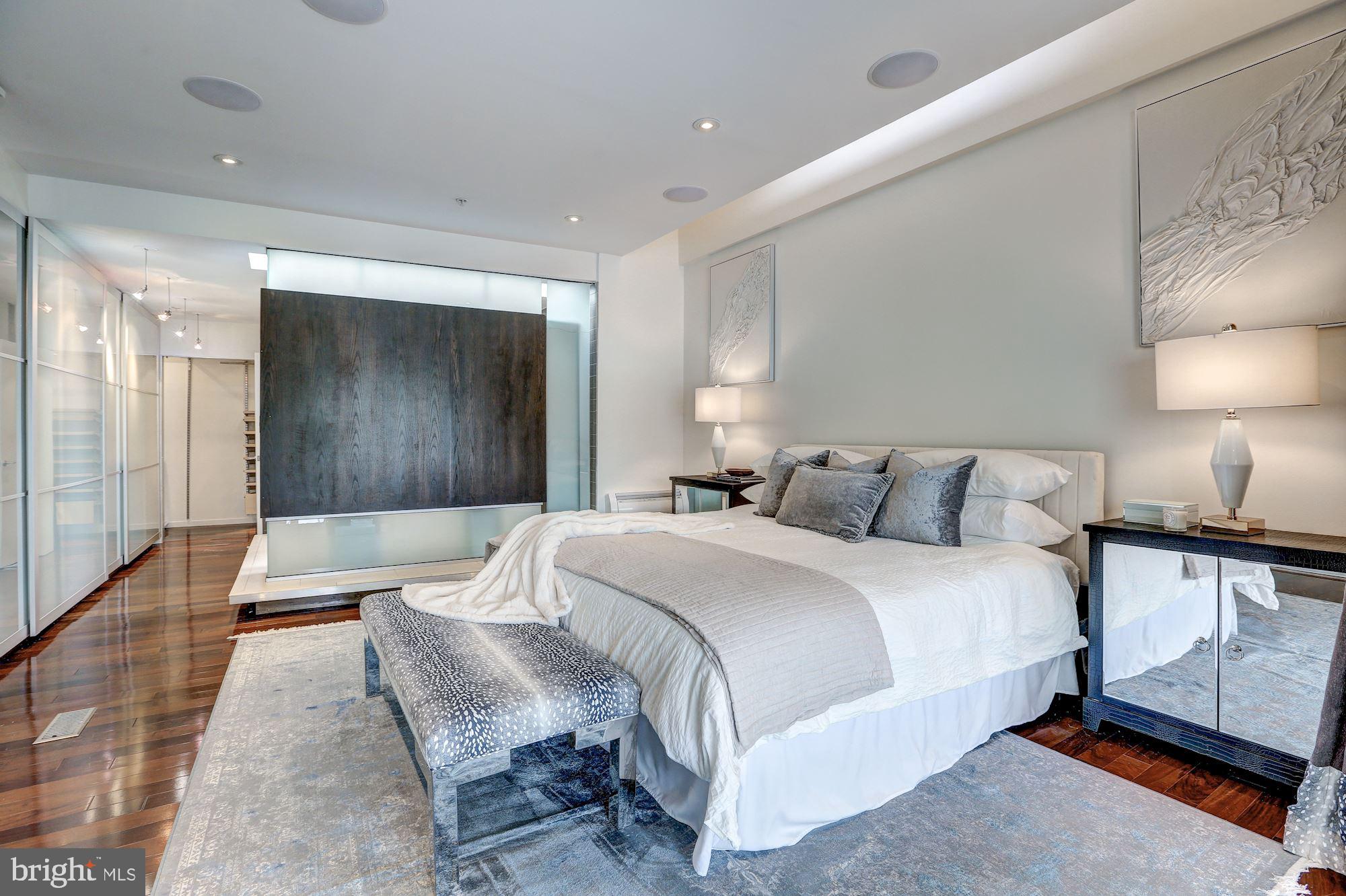 1024 W Street Northwest Washington, DC 20001 - Photo 18 of 37 Designed with Privacy in Mind