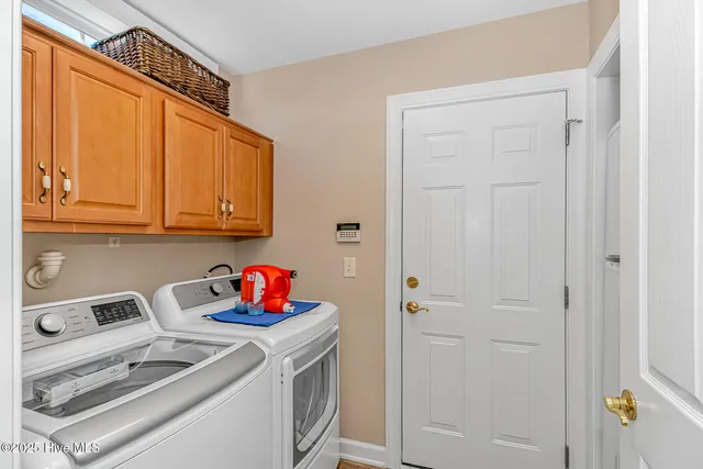 $619,000 | 693 Donmovin Court, Calabash, NC 28467