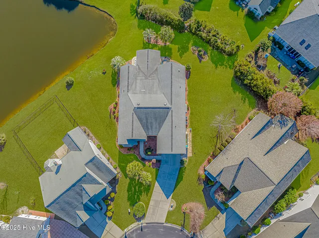 $619,000 | 693 Donmovin Court, Calabash, NC 28467