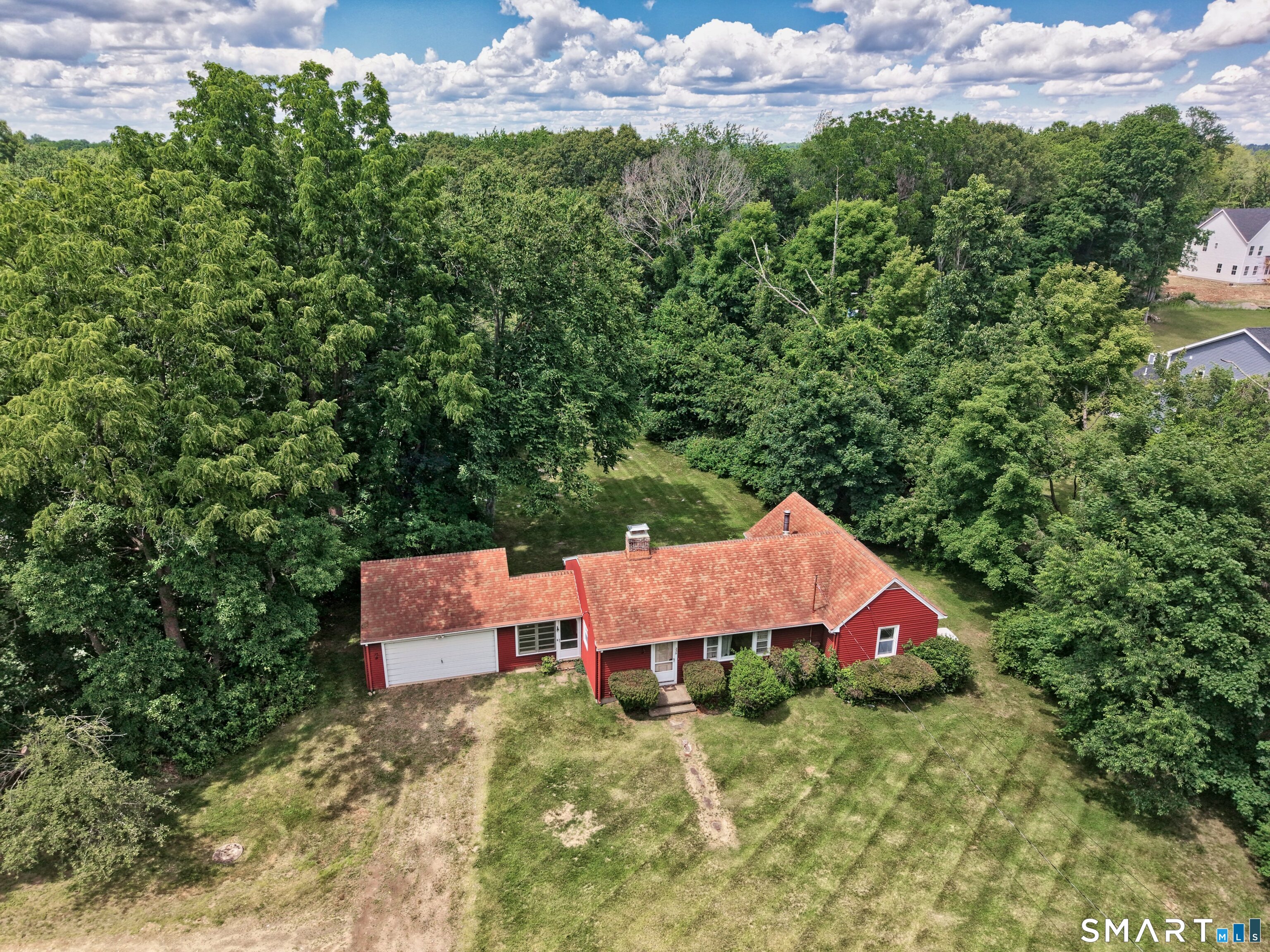 339 Spring Hill Road Monroe, CT 06468 - Photo 2 of 29