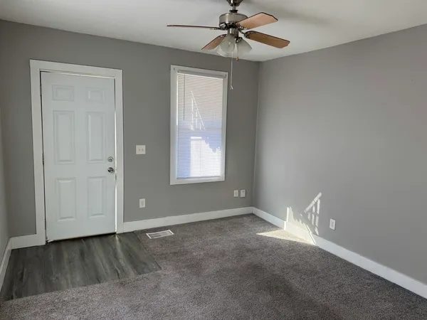 $625 | 1208 West 5th Street, Davenport, IA 52802