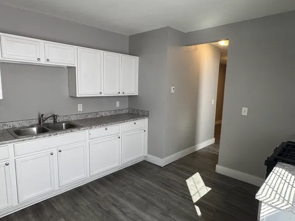 $625 | 1208 West 5th Street, Davenport, IA 52802