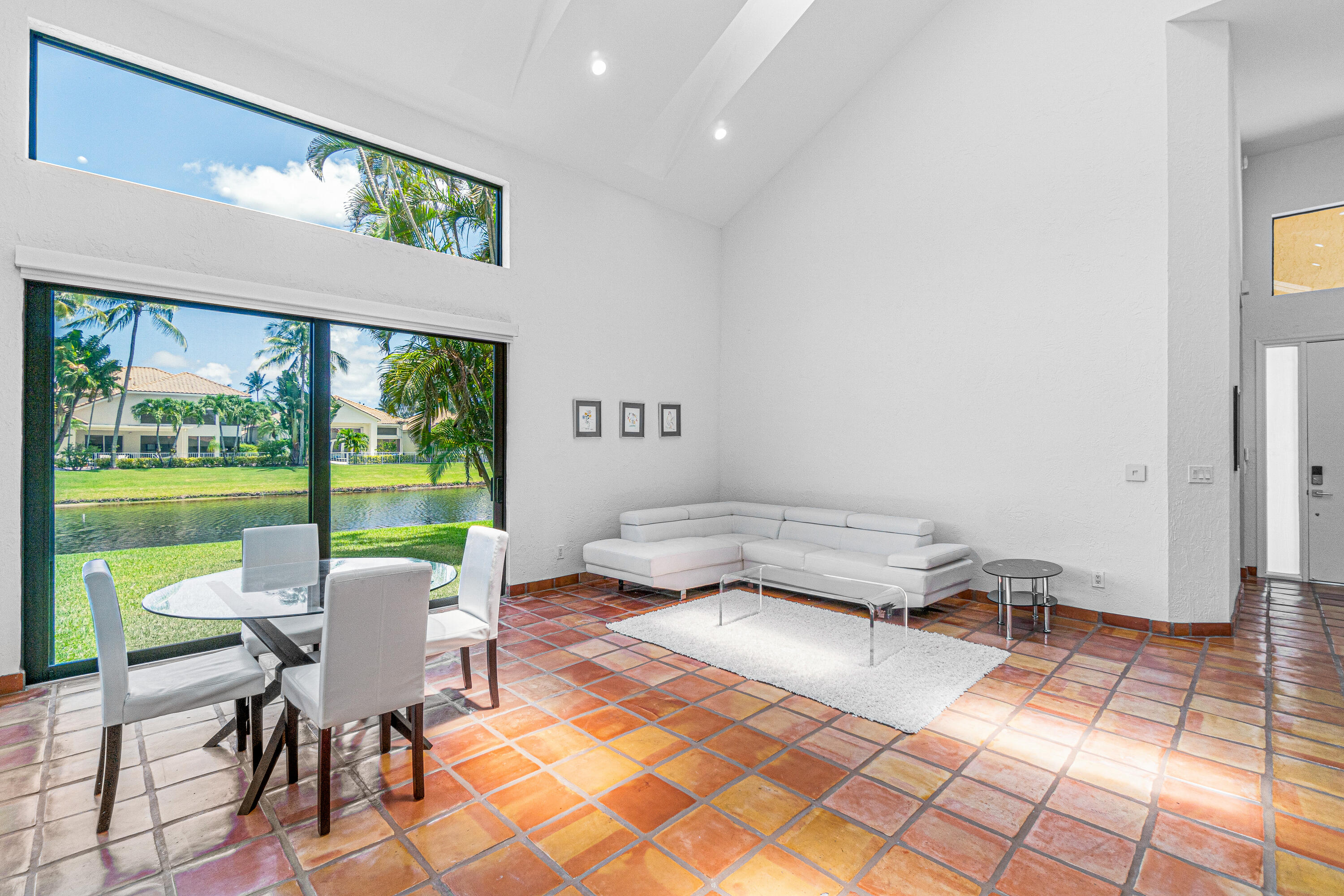 17033 Ryton Lane Boca Raton, FL 33496 - Photo 6 of 30 007-17033RytonLane-BocaRaton-FL-33496-FU