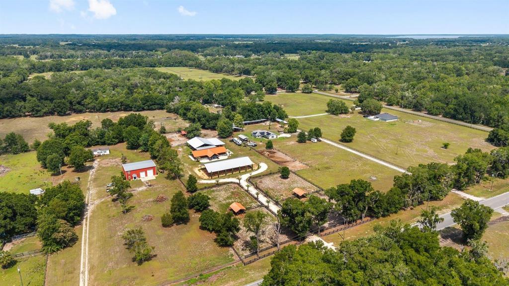 16392 Northeast Jacksonville Road Citra, FL 32113 - Photo 36 of 44 a view of a city