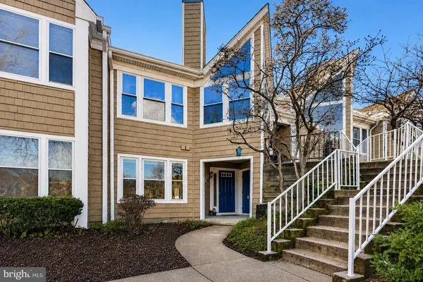 $325,000 | 7640 Stony Creek Lane, Unit 7640, Ellicott City, MD 21043