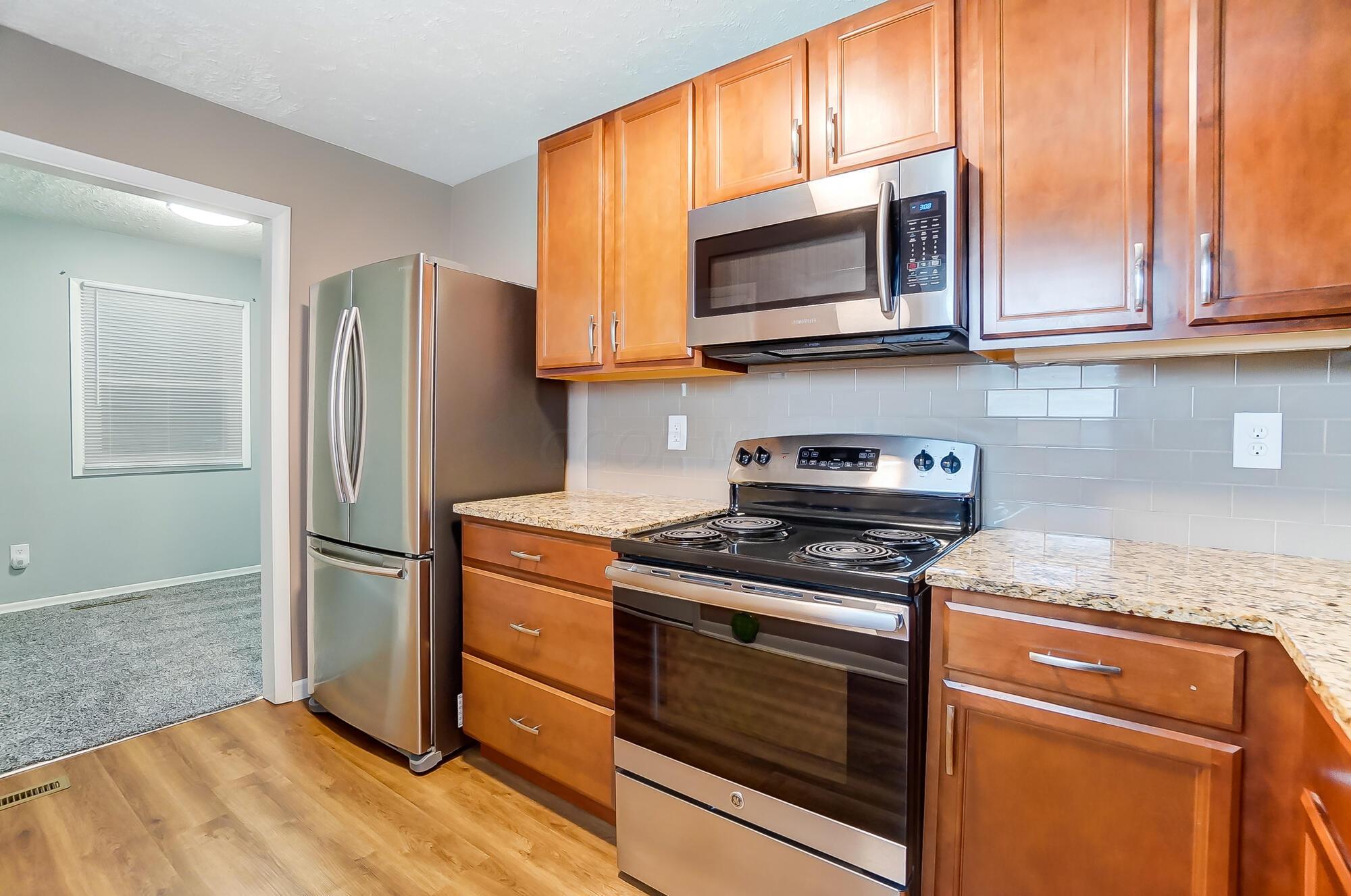 4549 Grimsby Road Columbus, OH 43227 - Photo 9 of 22 Kitchen