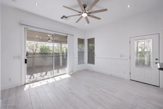 $2,995 | 111 Twin Towers Avenue, Las Vegas, NV 89123