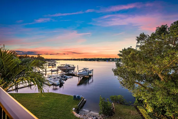 $8,950,000 | 18137 Palm Point Drive, Jupiter, FL 33458