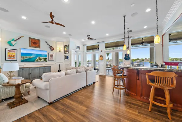 $8,950,000 | 18137 Palm Point Drive, Jupiter, FL 33458