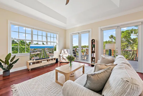 $8,950,000 | 18137 Palm Point Drive, Jupiter, FL 33458