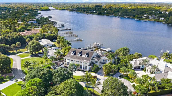 $8,950,000 | 18137 Palm Point Drive, Jupiter, FL 33458